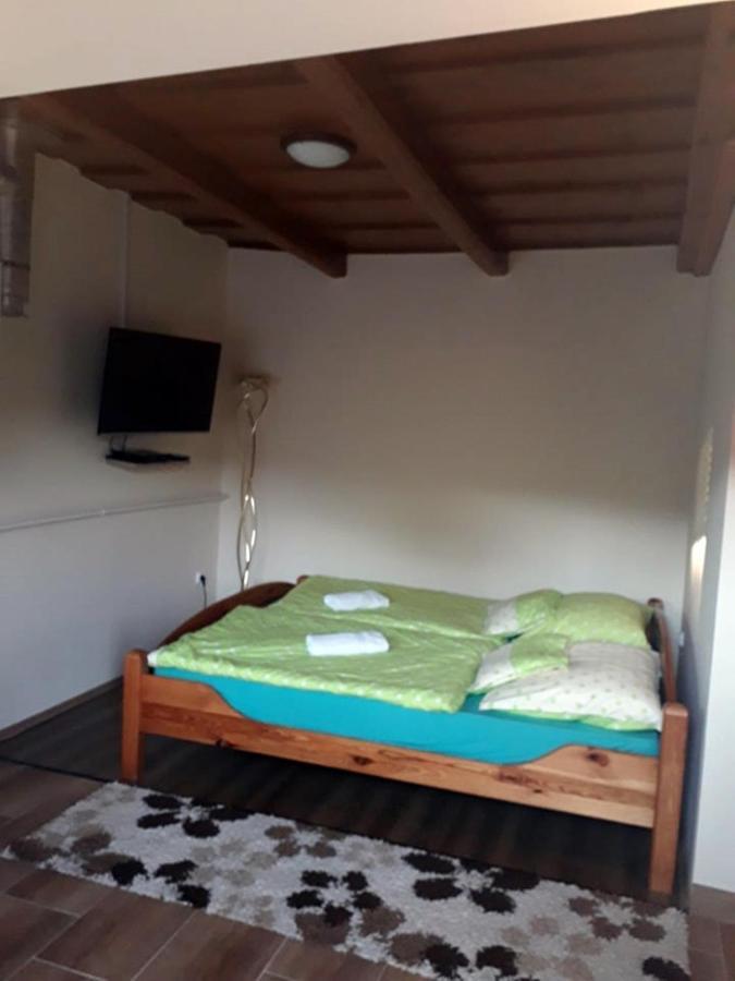Hegyalja Vendeghaz Apartment Tolcsva Luaran gambar
